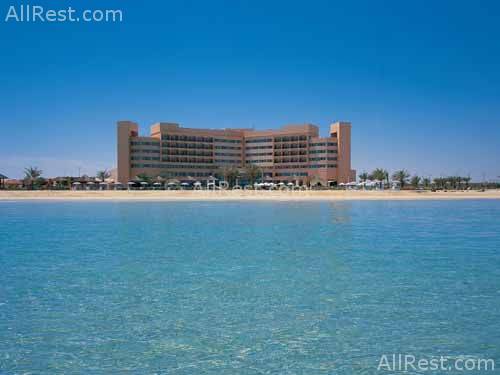 Danat Resort Jebel Dhanna 